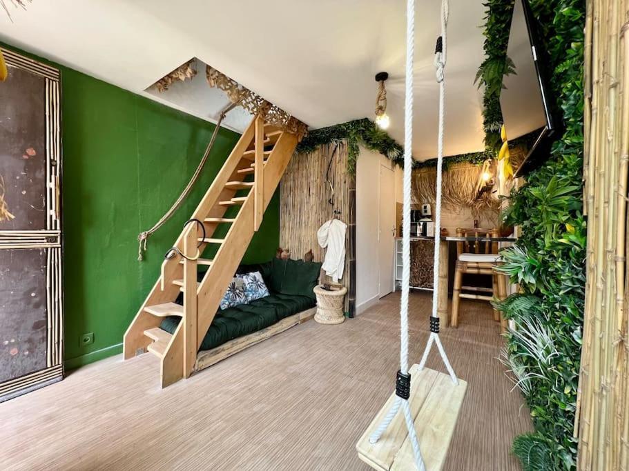 Nuit Dans La Jungle - Love Room Souppes-sur-Loing Εξωτερικό φωτογραφία