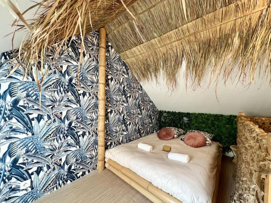 Nuit Dans La Jungle - Love Room Souppes-sur-Loing Εξωτερικό φωτογραφία